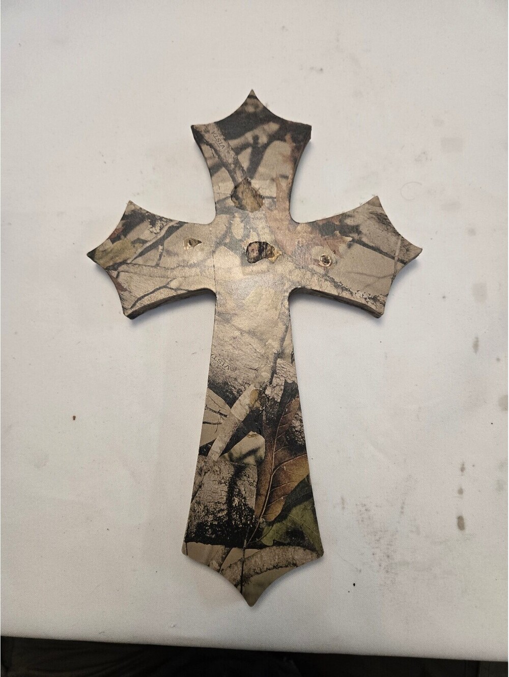Decorative 11.5x7.5" Cross with Camouflage Design